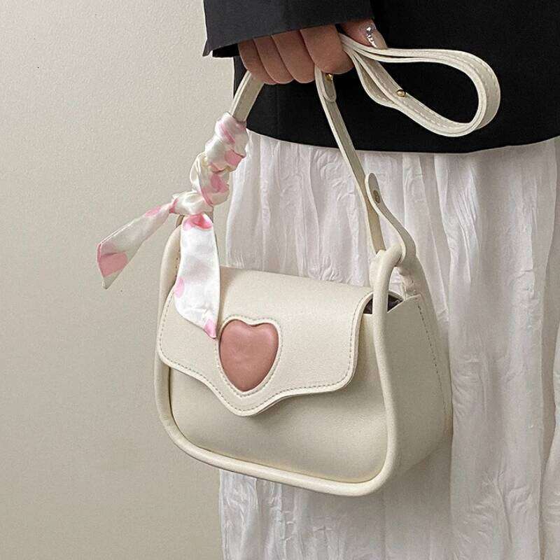 Cute Love Heart Women's Small Square Shoulder Bags Fashion Female Messenger Bag Simple Ladies Crossbody Purse Handbag With Scarf