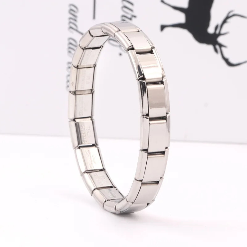 Product Name Moonstone Stainless Steel Carving Bracelet Material Stainless steel Size 17.5 centimeters long Color Steel 250409