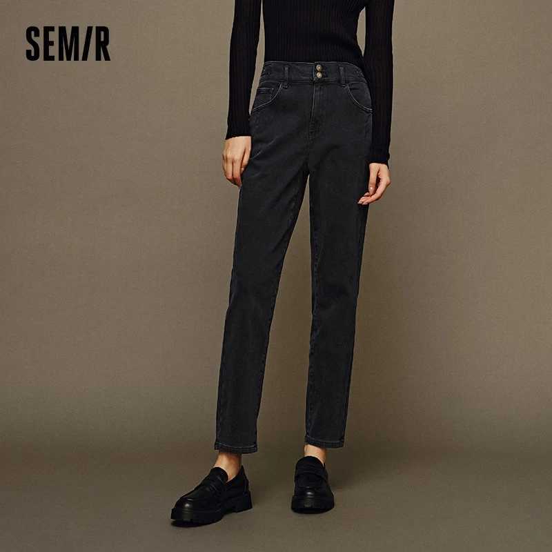 Semir Brushed Jeans Women Slim Fit Tapered Pants Winter 2025 Comfortable Basic Denim for Daily Wear C251110
