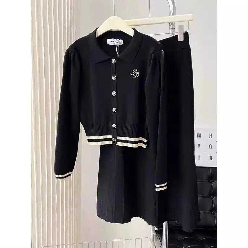 Womens Autumn Winter Clothing Suit Polo Collar ed Long Sleeved Knitted Cardigan High Waisted Half Skirt TwoPiece Set 251110