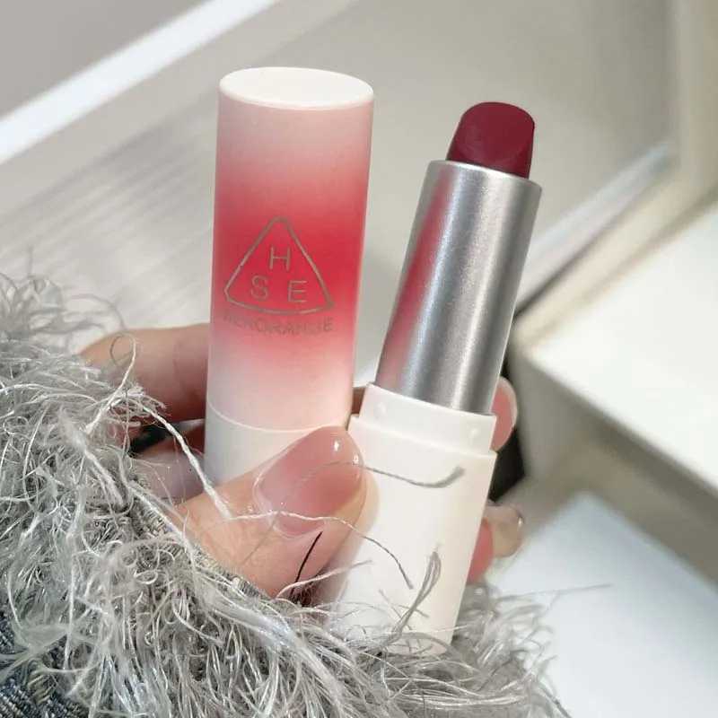 HERORANGE yarn felt velvet fog matte lipstick fog face velvet color holding makeup lifting color whitening lipstickT251110