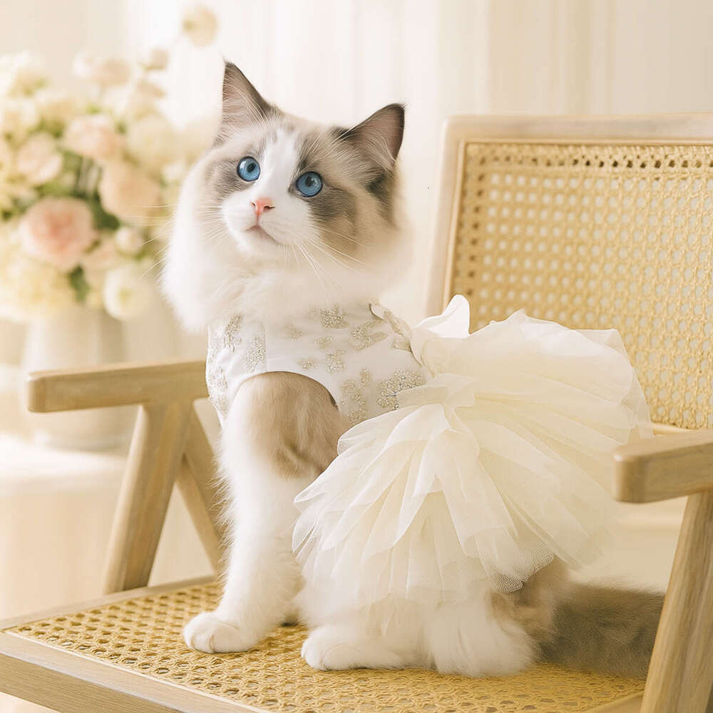 Dog Dresses Designer Hot Selling Pet Clothing Manufacturer Dog Cat Wedding Dress Suitable for small and medium sized pets for birthday party