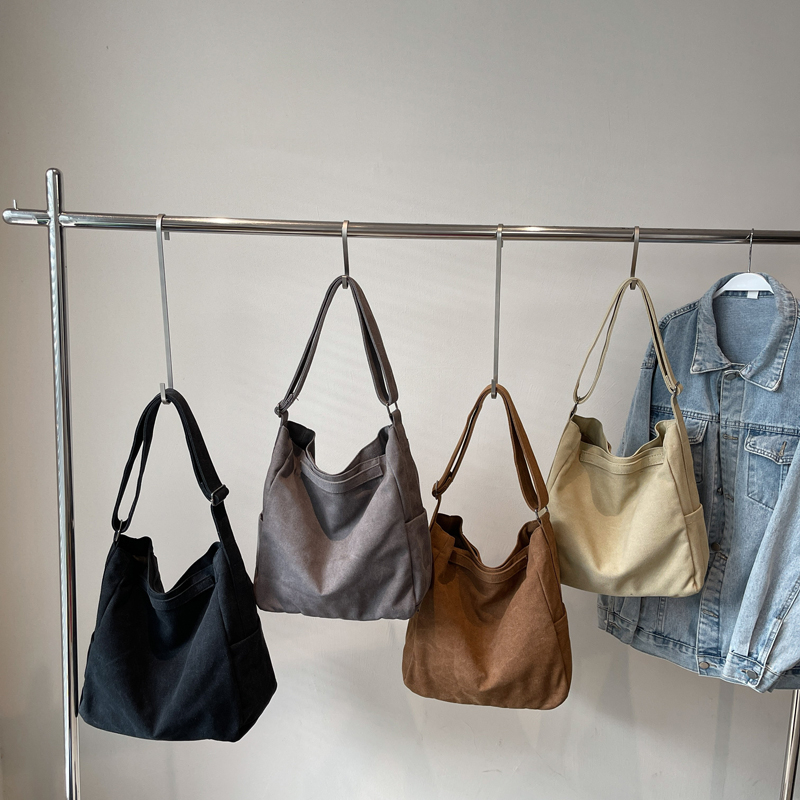 Ladies' autumn vintage high-end wide shoulder bag, casual simple versatile crossbody bag, high-end commuting leisure bag, shopping bag, versatile