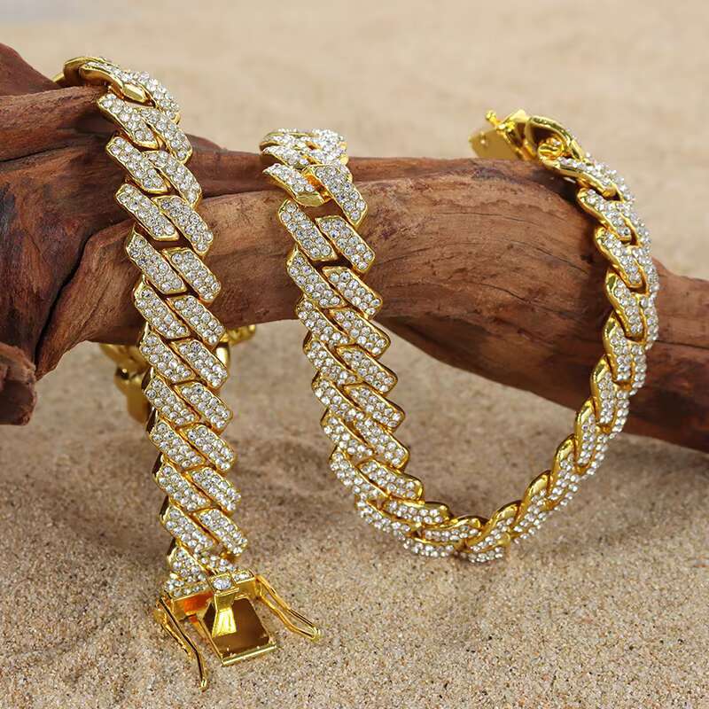 Men's Fashion Cuban Chain Zinc Alloy Water Dia Hip Hop Jewelry Women's Angel Digital Necklace