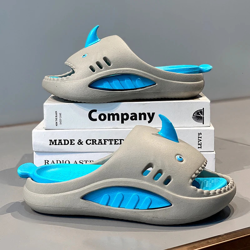 Boys slippers for summer . children wearing non slip soft soled beach shoes. Big boy cartoon shark flip cover 250409