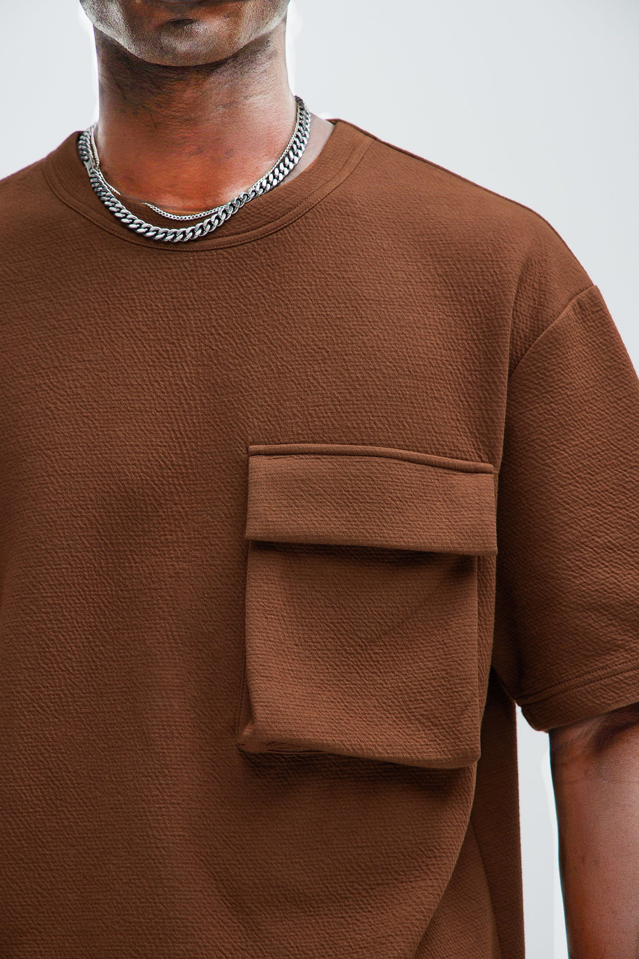 2025 new mens patch pocket wrinkled fabric round neck casual loose 5-point sleeve top