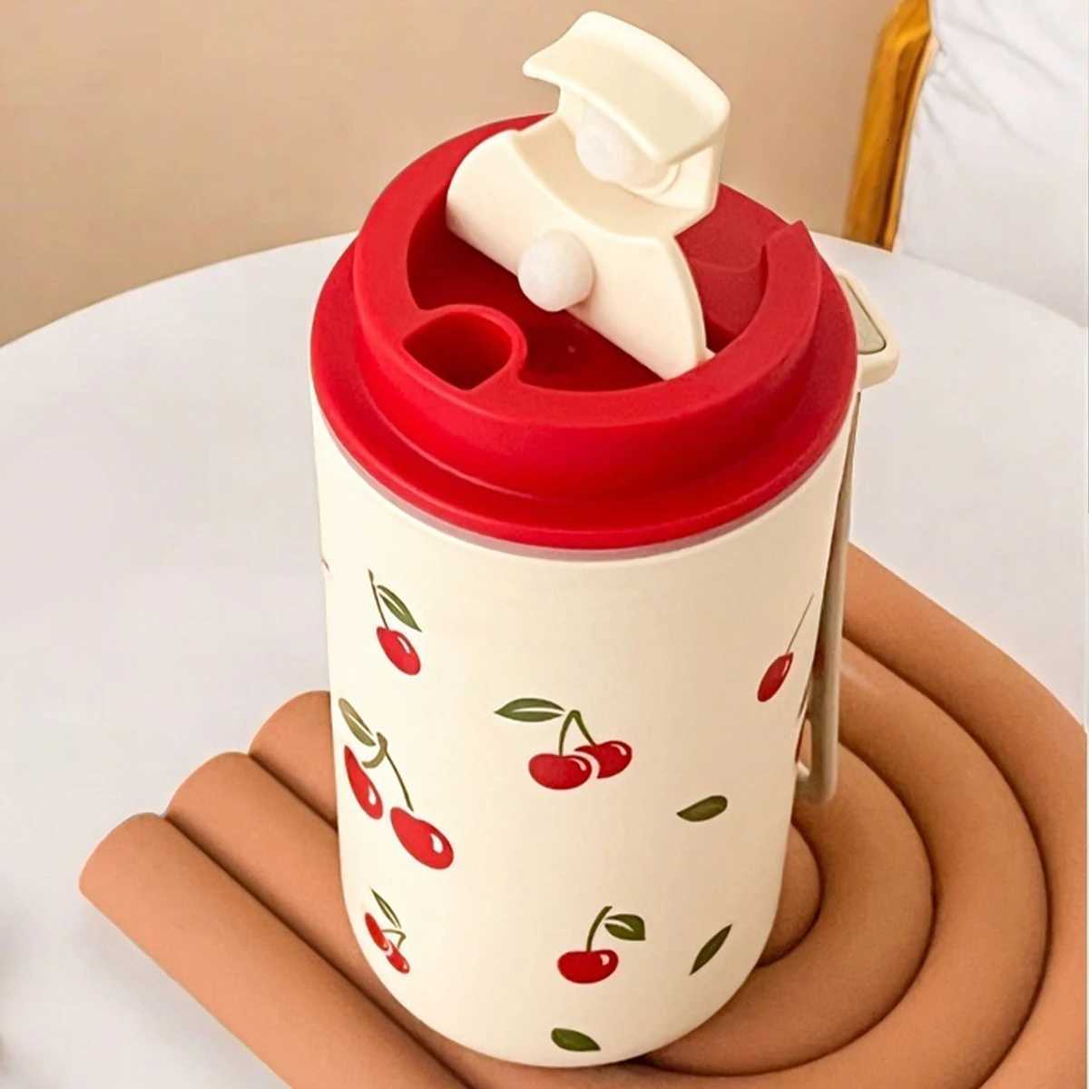 Fashionable cup 350/400ml Plastic Water Cup With Rope ry Pattern Milk Coffee g Reusable Water Bottle For Student School Travel Y251110