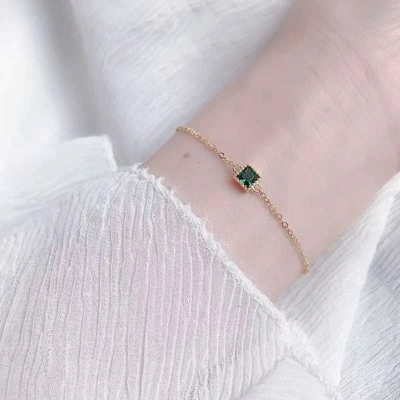 ANENJERY Luxury Zircon Bracelet For Women/Men Emerald Fashion Square Bracelet Jewelry WholesaleT251110