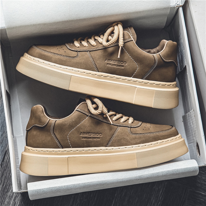 Free shipping 2025 new spring retro casual shoes men's thick sole leisure sports anti-slip wear protection shoes Khaki black men's shoes