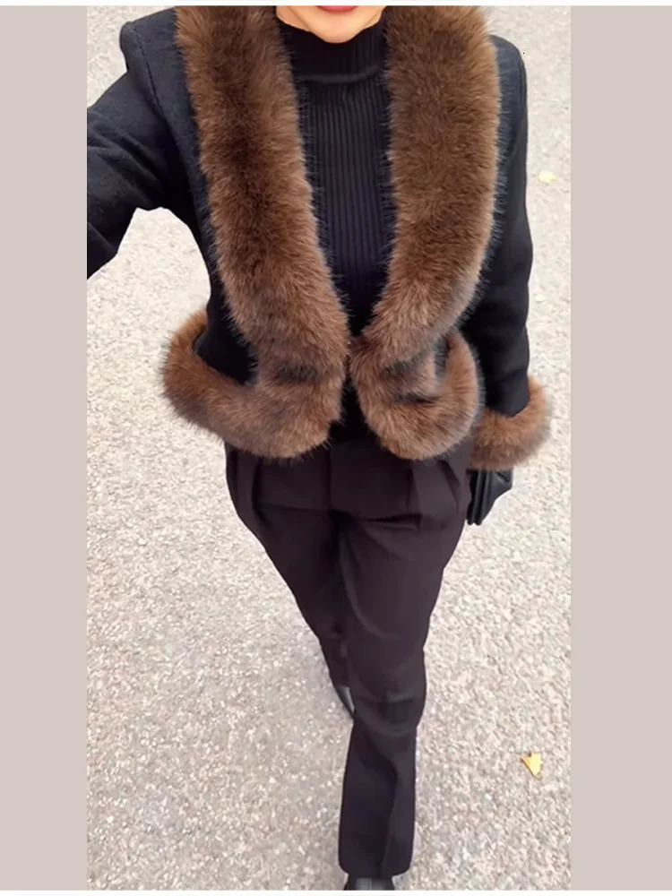 Womens Elegant Faux fur collar Patchwork Slim Coat Fashion High quality Long Sleeve Outerwear Lady Outwear 251105