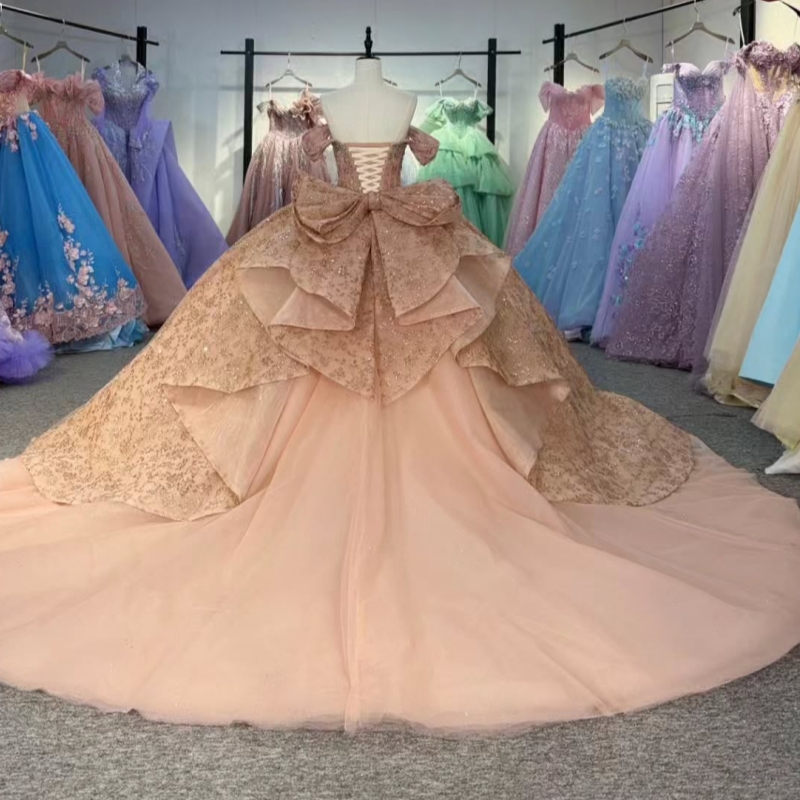 Pink Shiny Quinceanera Dresses Ball Gown Off The Shoulder Gold Applique Lace Beading Crystal Bow Tull Corset Tull Party Birthday Sweet 16 Dress Vestid
