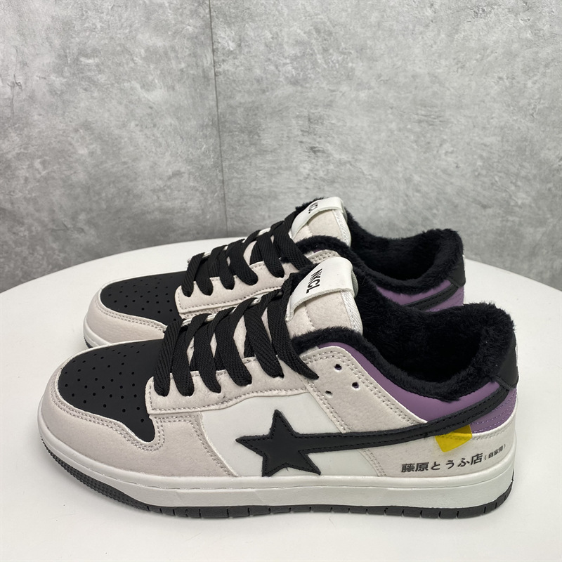 Free shipping affordable luxury Board shoes with winter velvet gray purple color matching couples flat bottom niche design sports shoes mens fashion