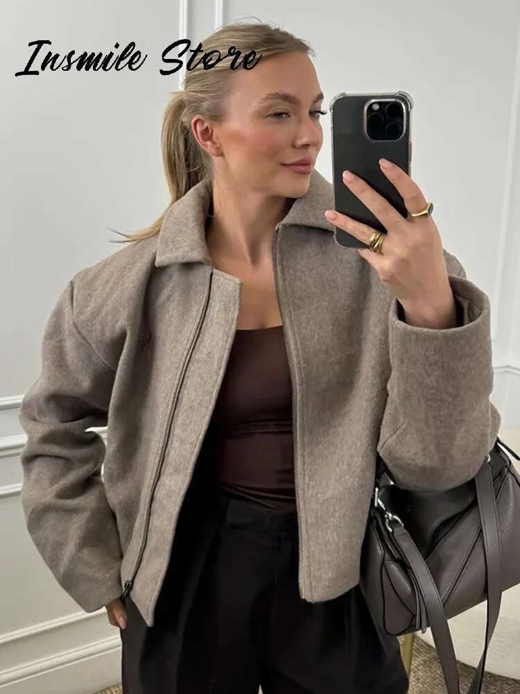 Vintage Khaki Women Short Coat Lapel Long Sleeve Zipped Pleated Loose Female Jacket 2025 Spring New Fashion Street Lady Jackets