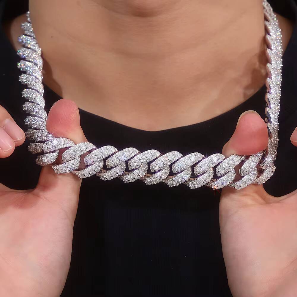 Wholesale Price 18mm VVS Moissanite Cuban Chain Necklace Ready to Ship Sterling Silver Cuban Necklace Gift