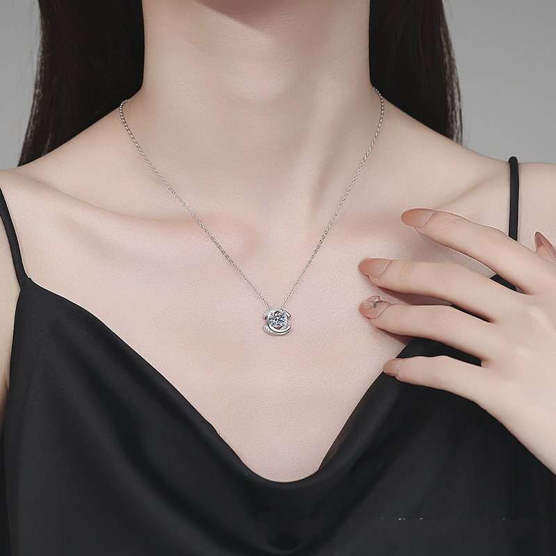 Wholesale s925 sterling silver moissanite necklace, style versatile ins style moissanite pendant