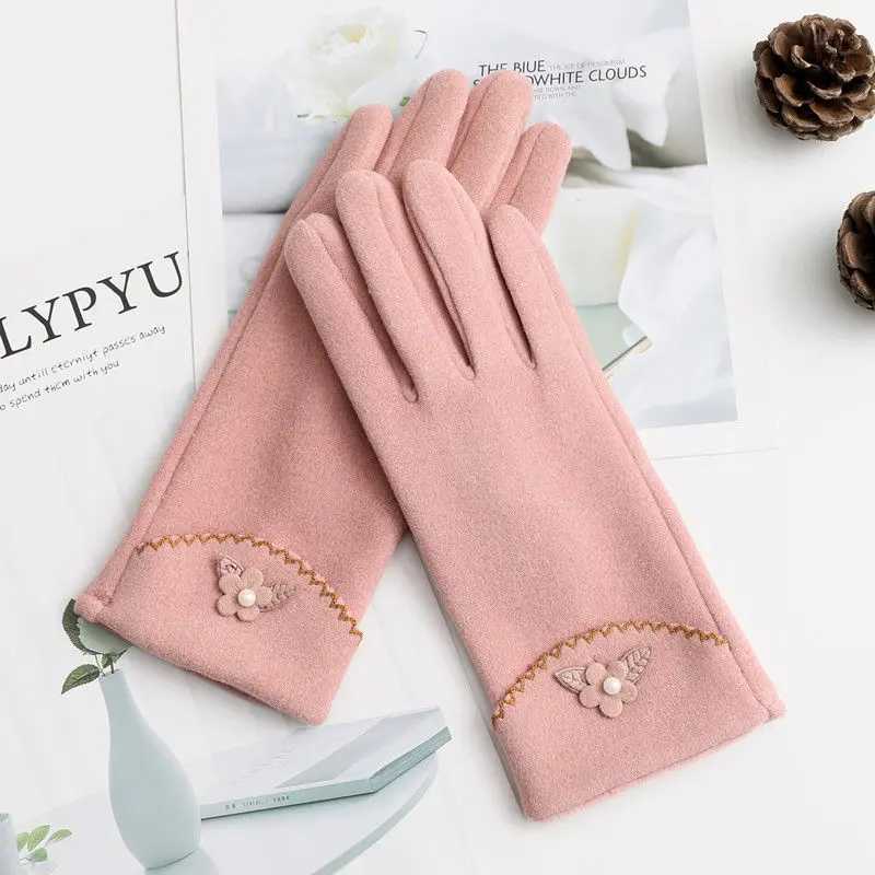 Fashionable and Elegant Womens Plush Gloves Cute Flowers Thickened and Cold Proof Touch Screen Gloves for Outdoor Activities L251110