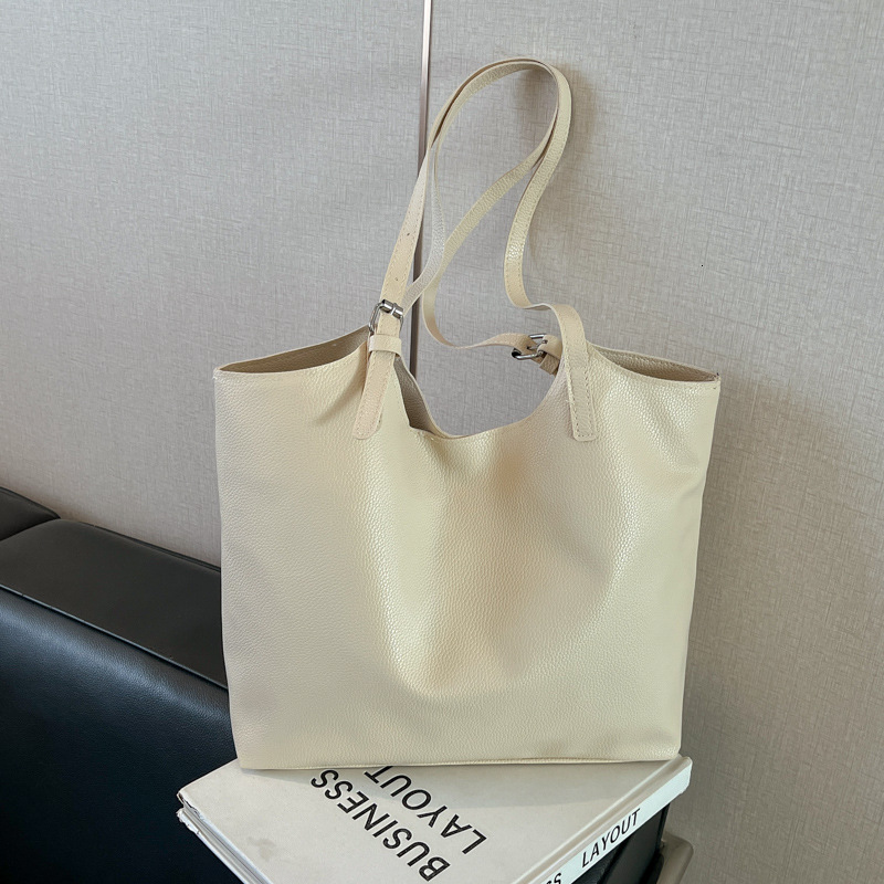 Cross-Border New Solid Color Single Shoulder Fashion Large Capacity Tote Retro Trend Commuter Women's Bag Wholesale