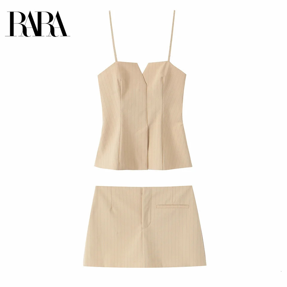 RARA Womens spaghetti shoulder strap top and mini skirt set with slim pin n suitable for summer daily party wear 250410