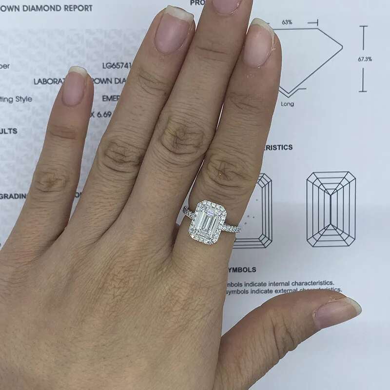 3CT Emerald IGI Certified Lab Grown CVD HPHT Diamond EF/VS Ring Platinum 950 Wedding Ring For Women