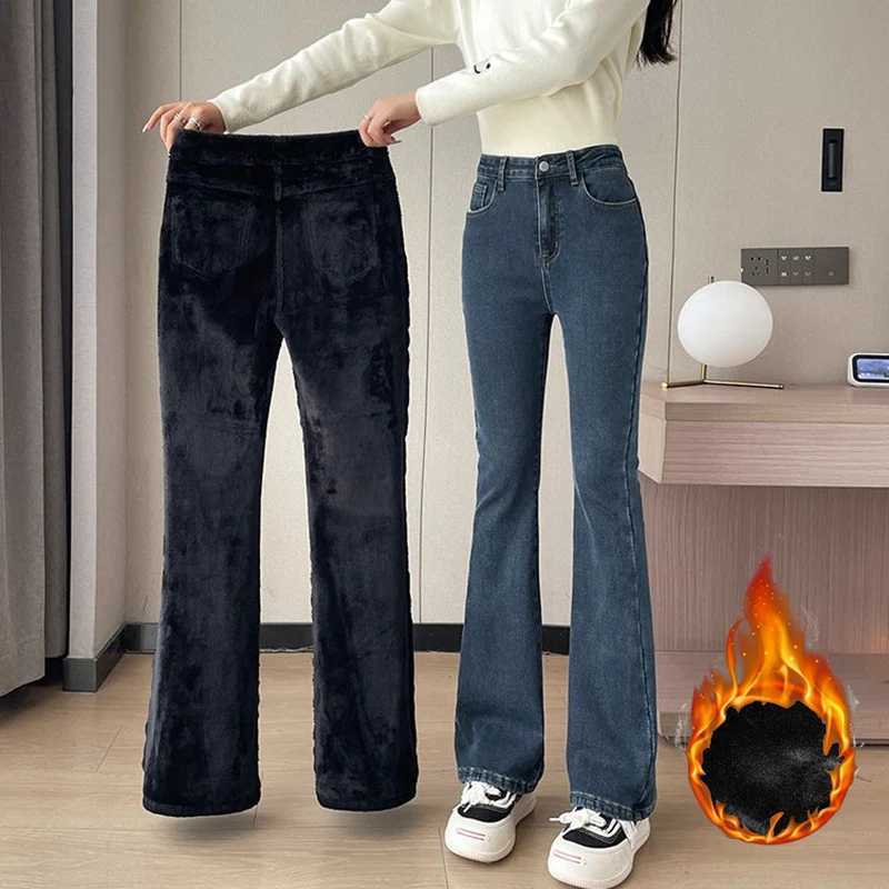 Winter Female Thin Snow Warm Plush Jeans Lady Chic Fleece Flared Pants Girls Korean High Waist Straight Leg Denim Trousers C251110