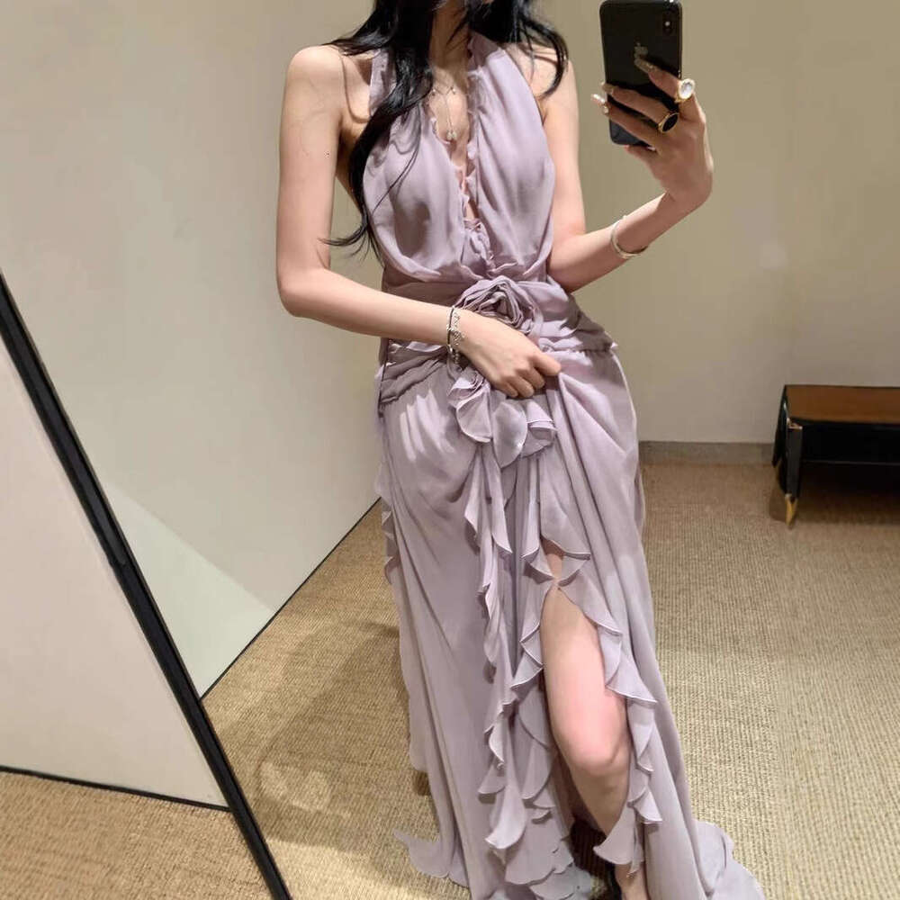 Blumarine 25Ss Spring/Summer Flower Hanging Neck Dress Long Vacation Fairy Skirt Romantic And Elegant