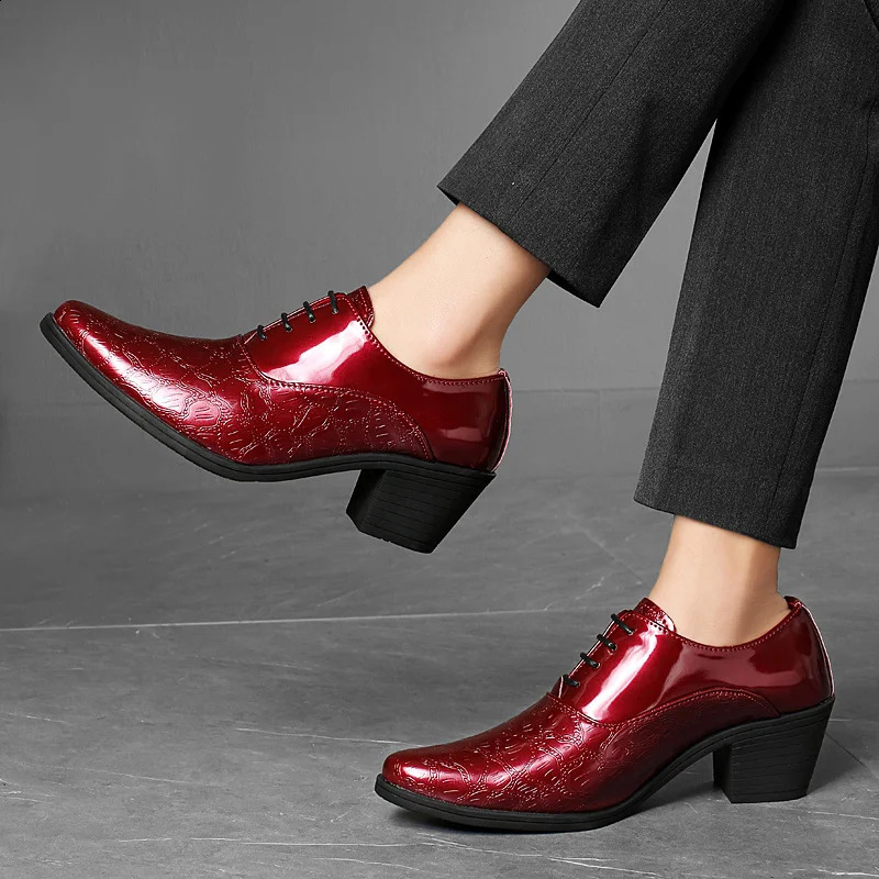 Red High Heel Mens Shoe Fashion Moccasin Man Wedding Shoes Groom Pointed Toe Dress Shoes Men Leather Oxford 251106