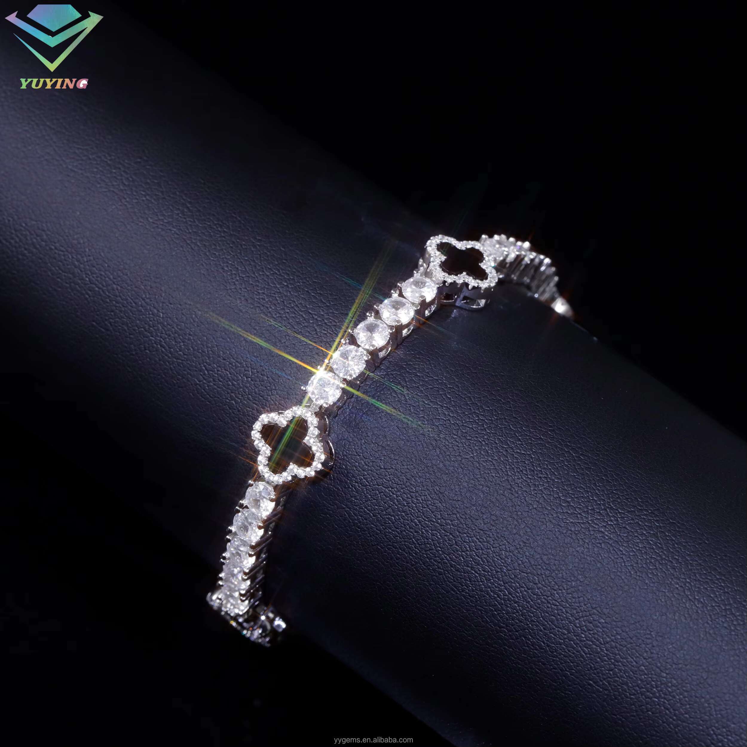 GRA Certificate Iced Out Diamond Agate Clover Bracelet S925 Silver VVS1 Moissanite Tennis Bracelet