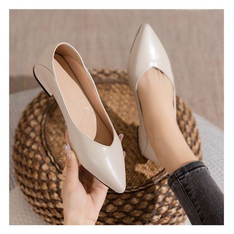 Woman Sandals Spring And Autumn Single Low Heel Versatile New Commuter Soft Leather Work Flat Shoes Women S Shallow Mouth Pointed
