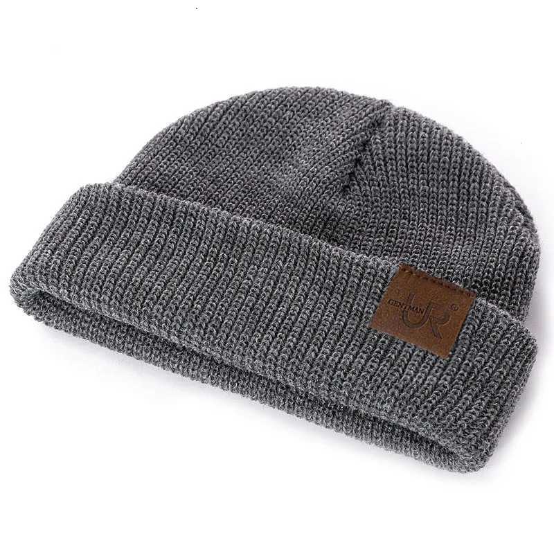 URGENTMAN Brand Unisex Beanie Hat Casual Winter Hats For Men Women Fashion Knitted Hat Solid Hip-hop Beanie Hat Unisex CapXJ251110