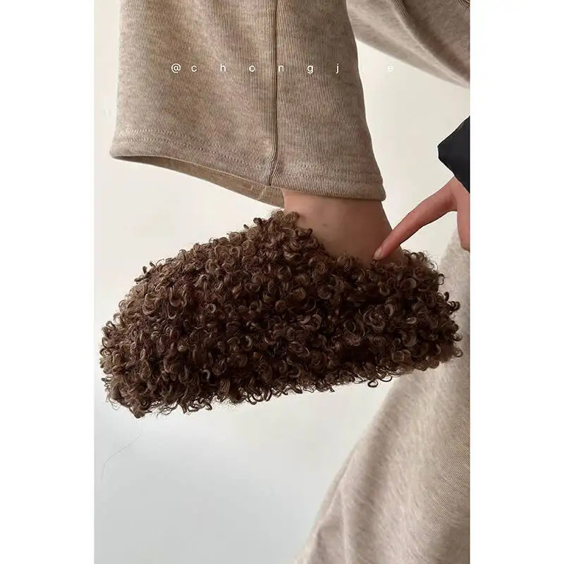 Womens Winter Furry Slippers Thick Soled Suitable for Outdoor Autumn Winter 251107