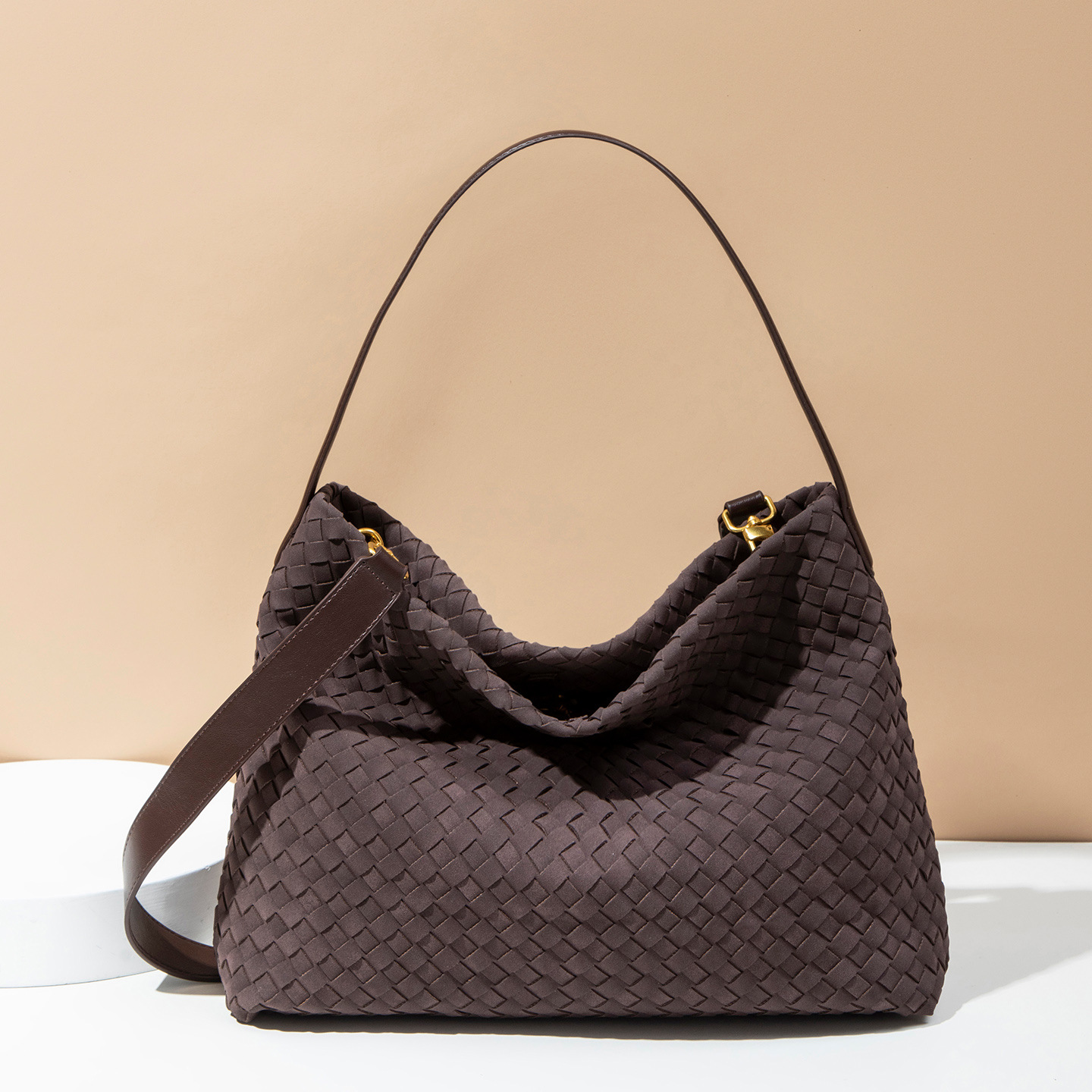 new women's woven bag, bucket bag, fashion large capacity single shoulder crossbody tote bag, handbag