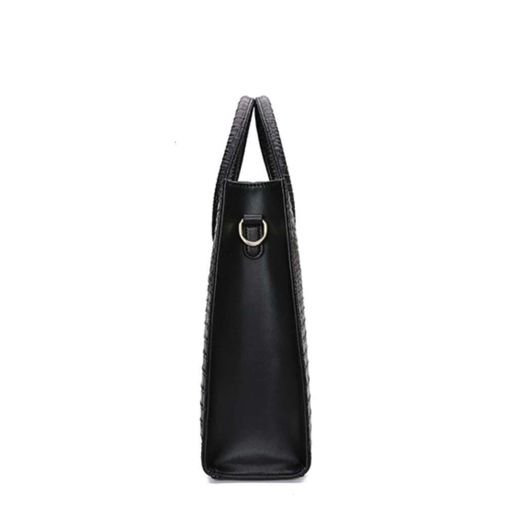 Fashion Crocodile Pattern Women's Real Handbag Genuine Leather Ladies Shoulder OL Bussiness Laptop Bag