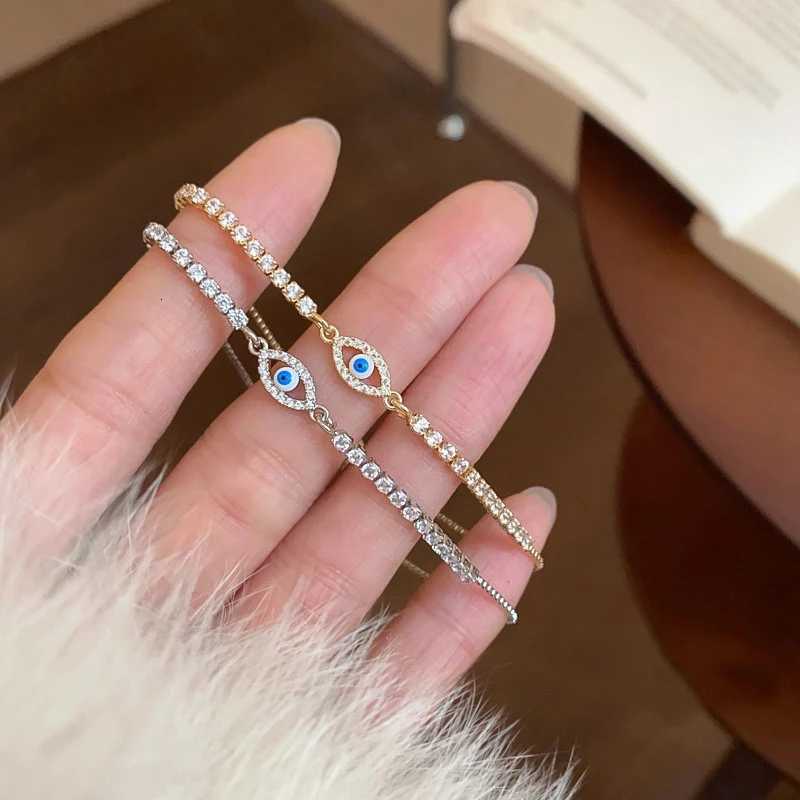 Full of Rhinestones Adjustable 18K Gold Plated Copple Bracelet For Women New Trendy Shiny Eyes Zircon Bracelet Hand JewelryT251110