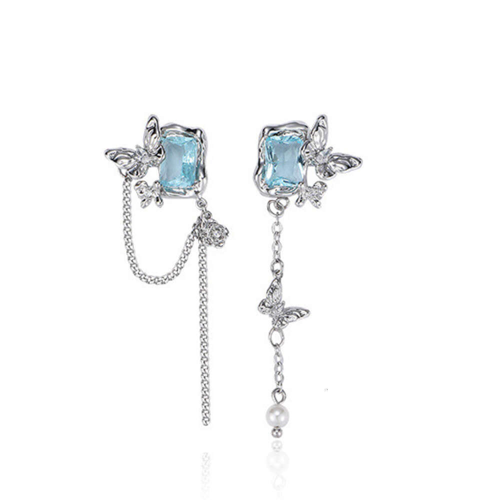 Original Blue Zircon Butterfly Tassel for Women Unique and Beautiful Niche Design High-end 925 Silver Needle Earrings
