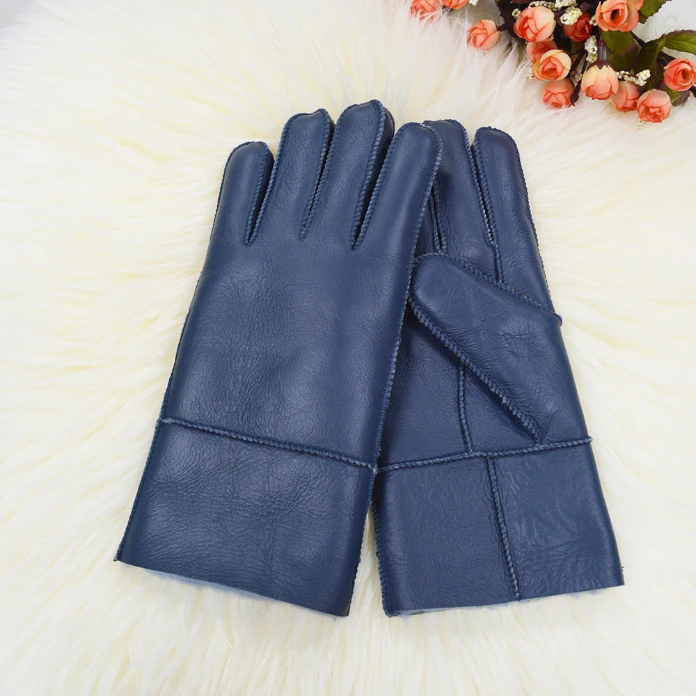Classic Solid Color Winter Warm Sheepskin Fur Gloves Men Thickened Outdoor Motorcycle Riding Windproof And Leather Fur Gloves 251106