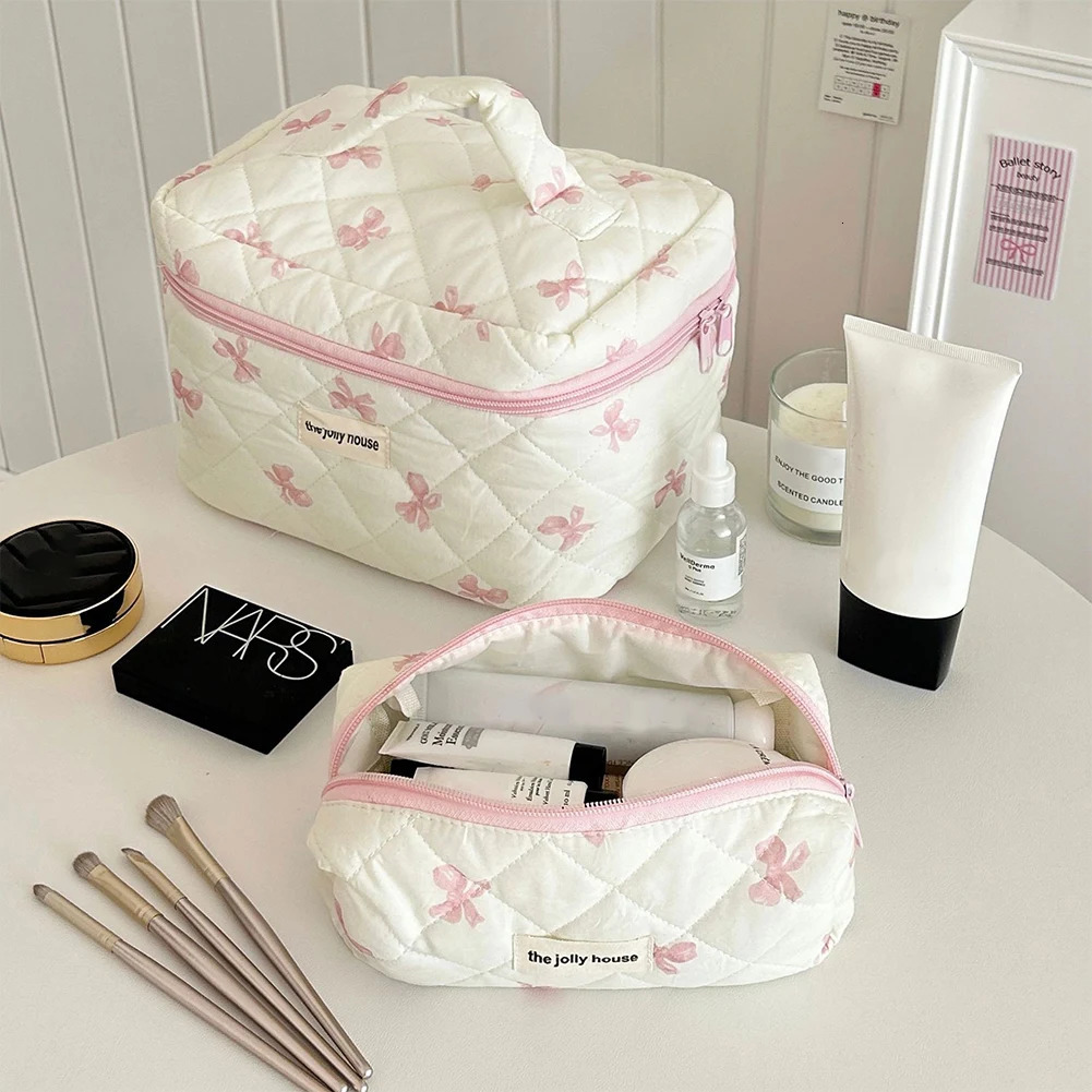 Cute Bow Flower Quilting Cotton Makeup Bag Women Zipper Cosmetic Organizer Female Cloth Handbag Portable Toiletry Case 251110