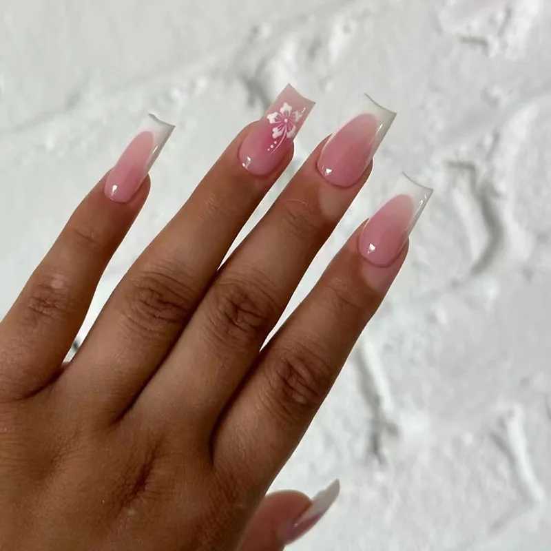 24 pieces of simple French square head pressed on fake nails peach blossom heart fake nails wearable finished products complete set of nail tips W2504