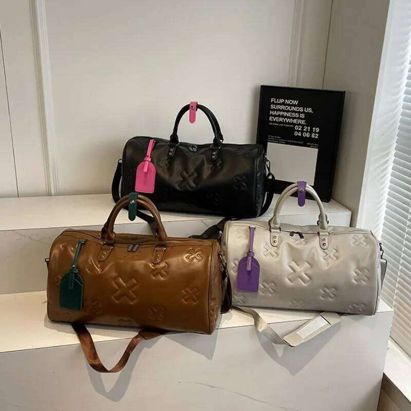 Designer Travel Vintage Sports PU Leather Waterproof Duffle Bag Gym Boarding Bags