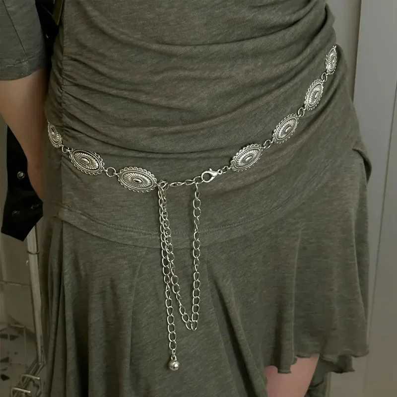 Metal Carving Waist Chain Wenzu Style Dress Sweater Accessories Bohen Versatile Belt Retro Girl Fashion Belt X250410