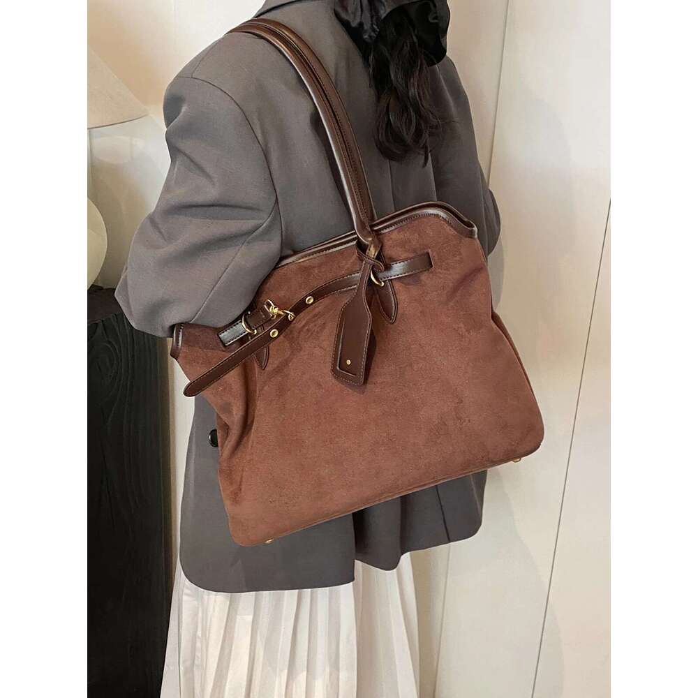 Leisure retro suede female 2024 new autumn/winter large-capacity shoulder portable tote bag