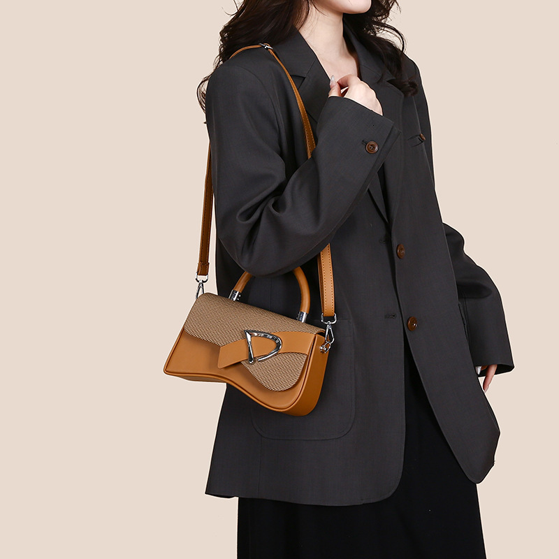 Designer fashion high-end niche handbag women's bag new minimalist box bag women's crossbody bag