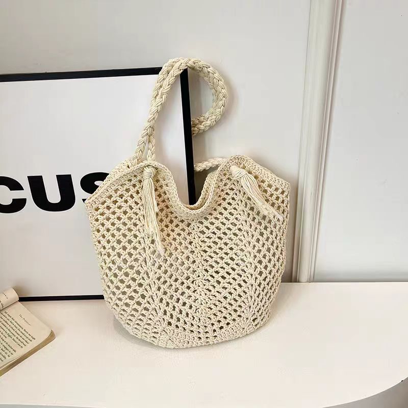 Tassel Cotton Thread Straw New Handmade Woven Single Shoulder Large Capacity Tote Vacation Beach Women's Bag