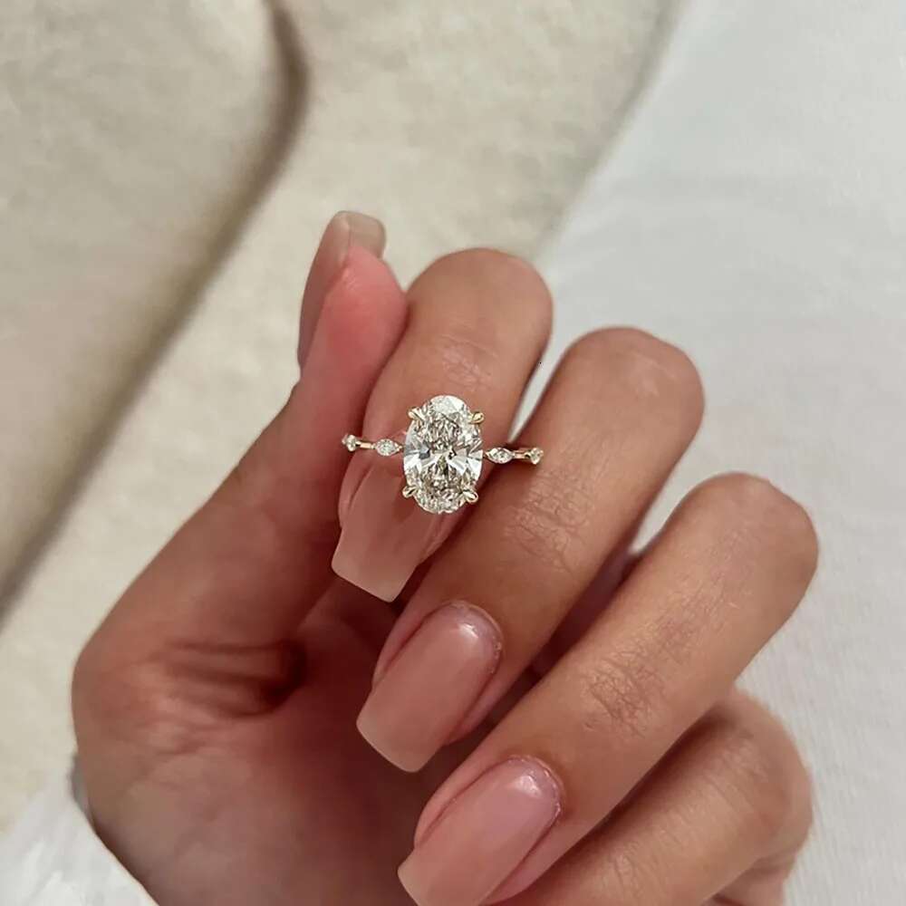 Oval Cut 2CT E Color VS1 14K 18K Yellow Gold Lab Grown Diamond Engagement Wedding Ring CVD HPHT Lab diamond With IGI Certificate
