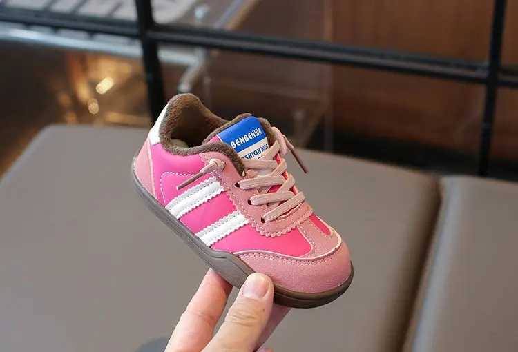 Childrens Sports Shoes 2024 Spring and Autumn New Childrens Fashion Classic Casual Soft Soles with Foreign Sle Shoes W251110
