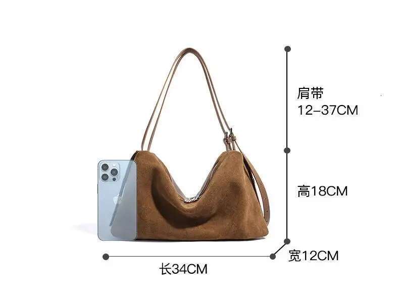 2025 New Bags Woman Handbag Of Zipper Pillow Women's Boston Shoulder Commuter Armpit Bowg Bag