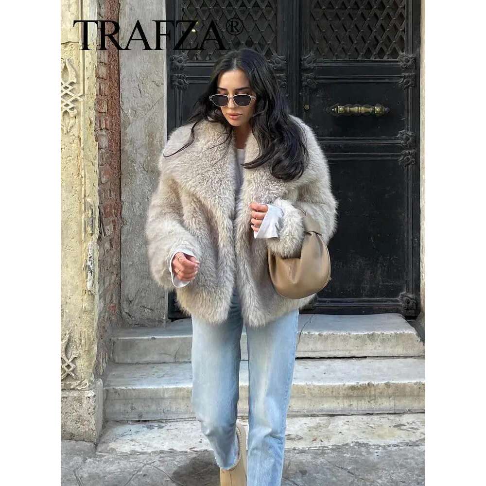 TRAFZA Women Fashion Cropped Faux Fur Jacket Long Sleeve Front Snap-Button Female Outerwear Chic Lapel Collar Thick Coat