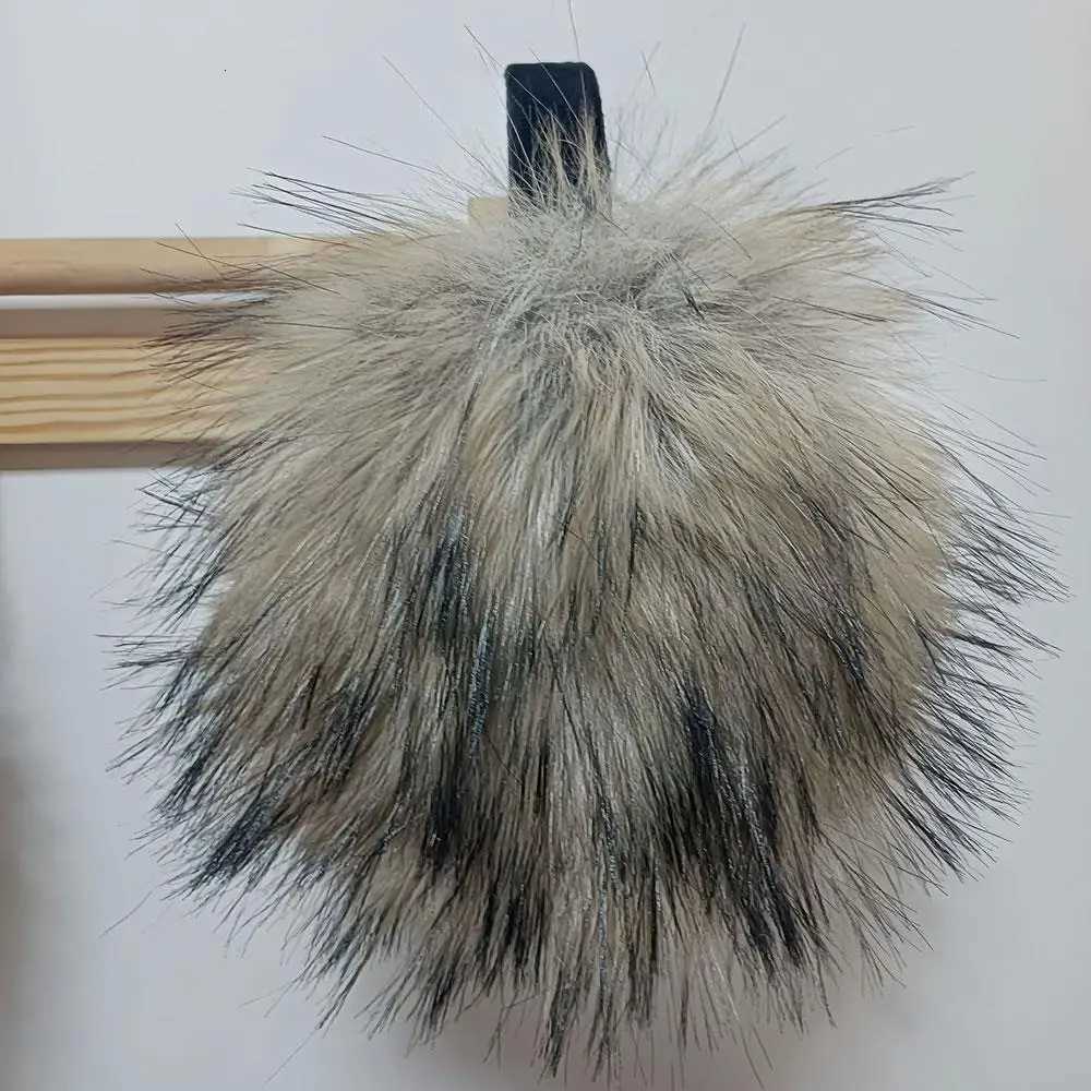 Y2k Korean Plush Furry Earmuffs Imitation Raccoon Fur Fashion Women Earflap Winter Windproof Warm Cycling Ear-Muffs Ear Cover W251110