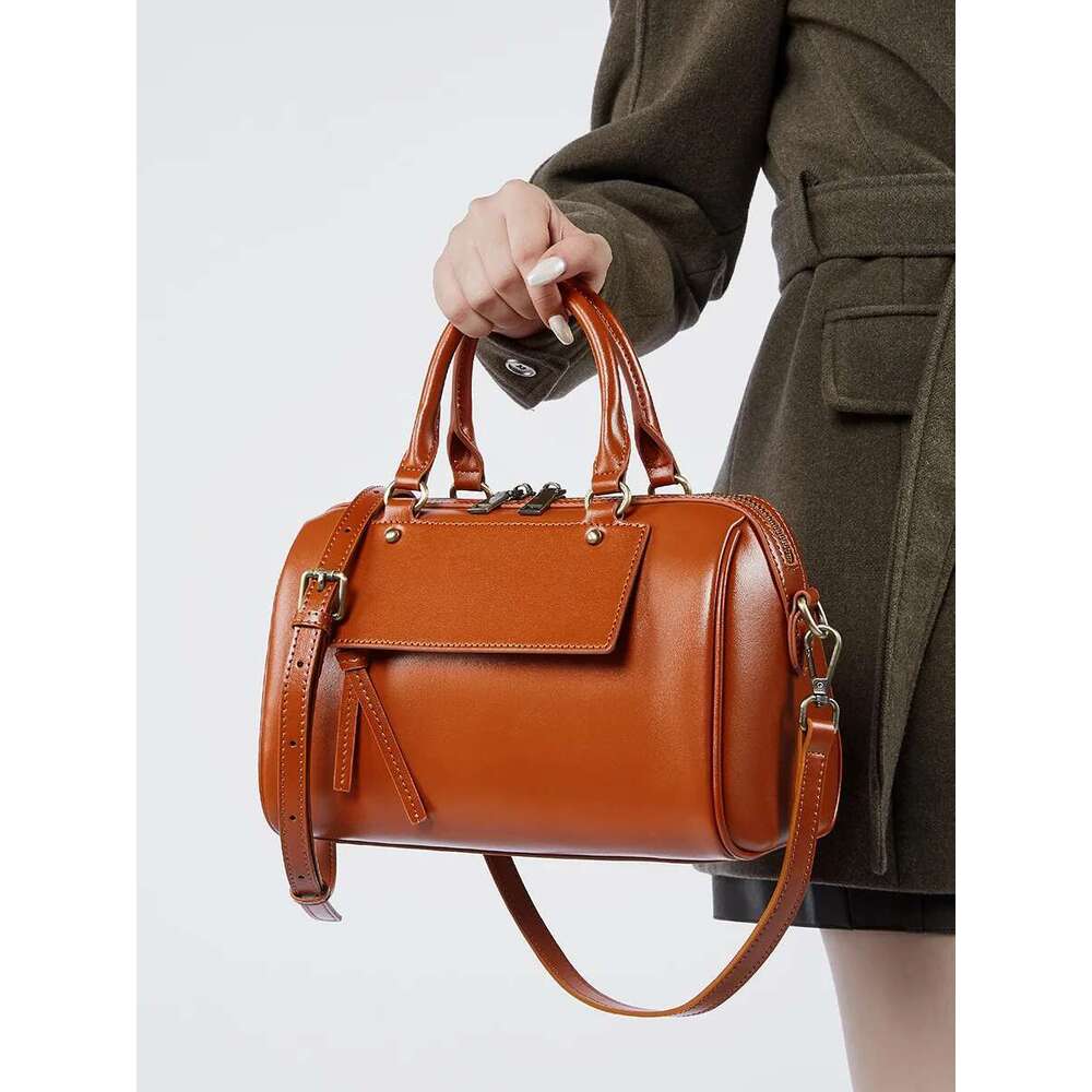 2025 Fashion Genuine Leather Women Boston Armpit Handbag Cowhide Ladies Crossbody Shoulder Bag Commuter Shopping