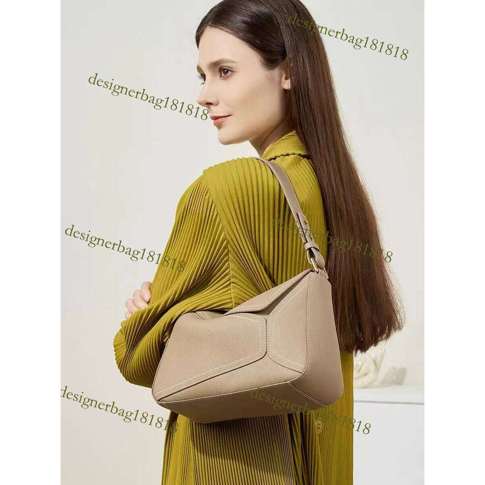 designer bag tote bag High Quality Fashion Square Women's Handbag Genuine Cowhide Shoulder Messenger Lady Purse Female Casual Bag