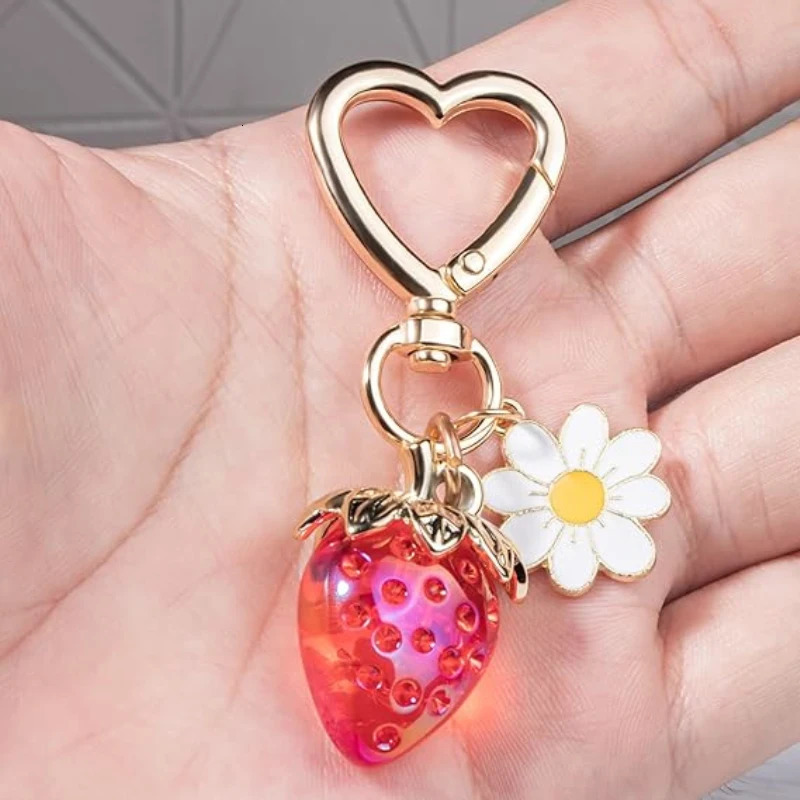 50 cute strawberry keychains pocket charm Kawaii heart-shaped flower daisy keychain accessories for decorating womens wallets 250409